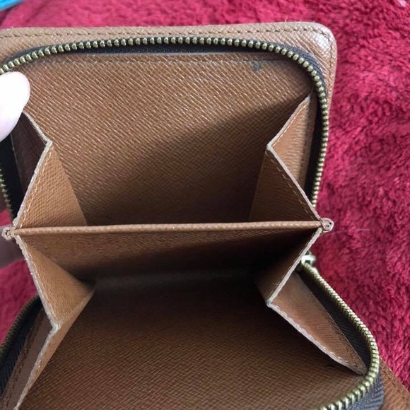 COPY - Louis Vuitton Compact ZIP Bifold - Picture 5 of 6